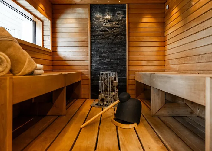 Arctic Luxury By Booklapland